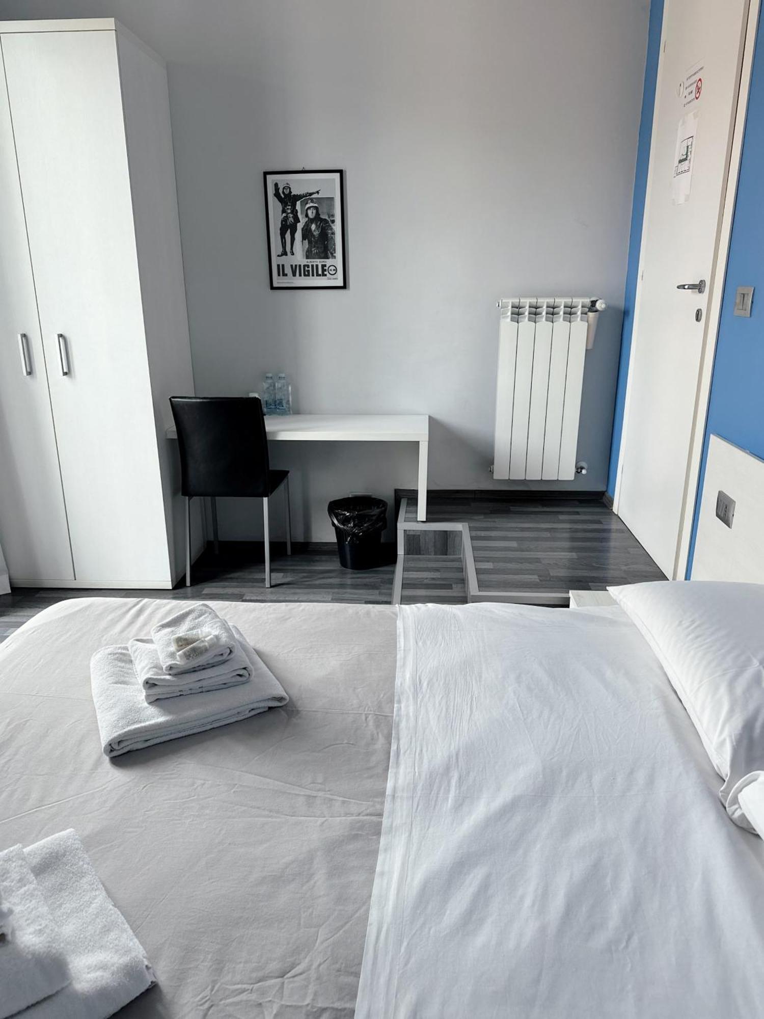 The Manzoni Hotel Rome Exterior photo